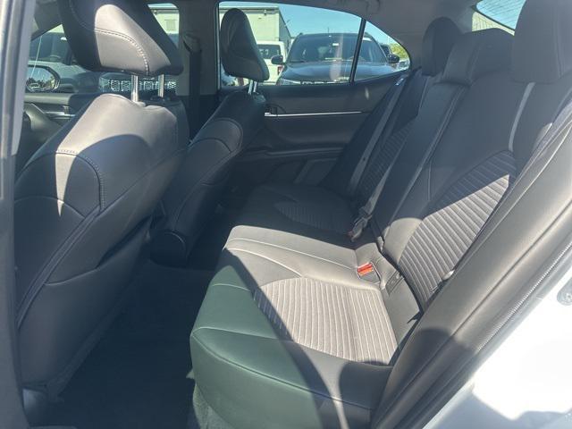 Photo of 2023 Ice Cap Toyota Camry