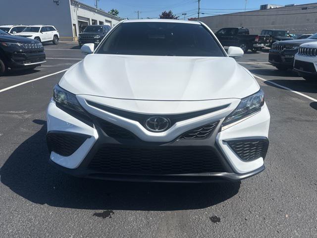 Photo of 2023 Ice Cap Toyota Camry