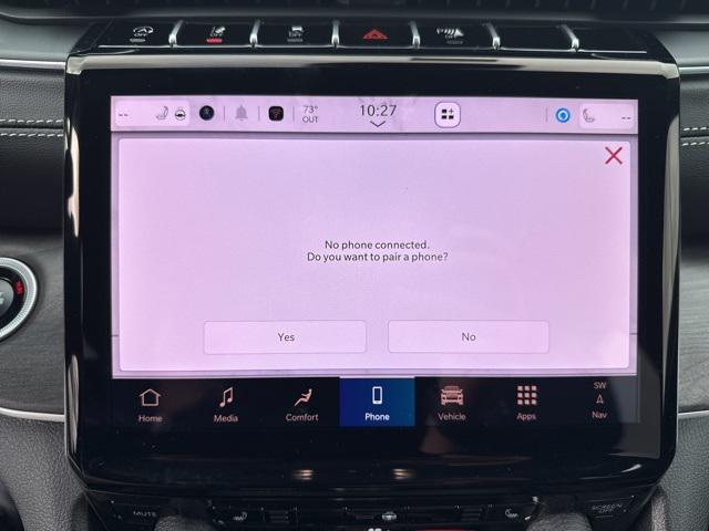 Photo of 2025 Bright White Clearcoat Jeep Grand Cherokee L