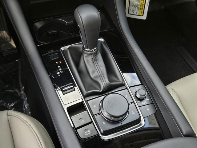Photo of 2025 Platinum Quartz Metallic Mazda Mazda3