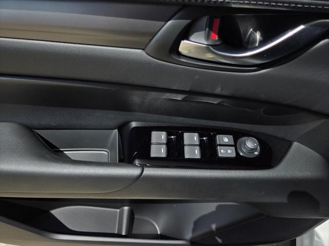 Photo of 2025 Rhodium White Metallic Mazda CX-5