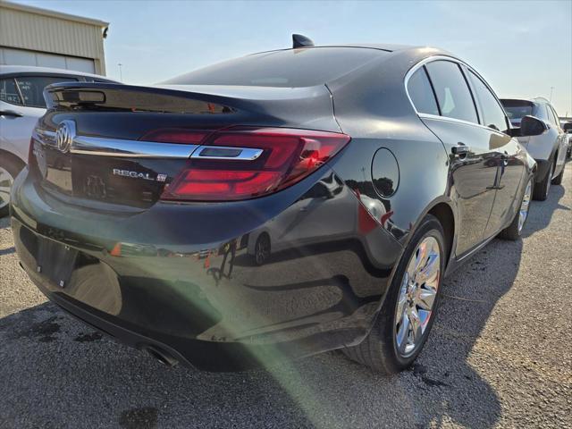Photo of 2015 Black Diamond Tricoat Buick Regal