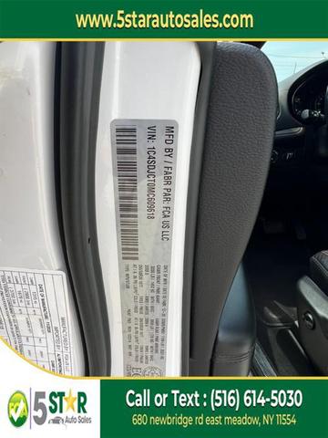Photo of 2021 WHITE Dodge Durango