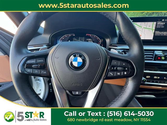 Photo of 2021 WHITE BMW 530