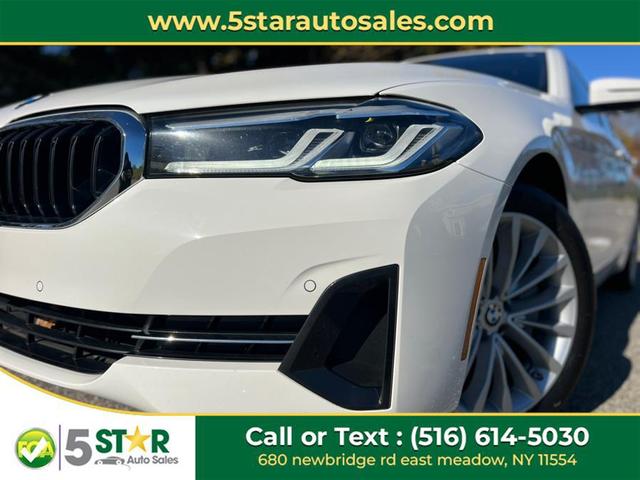 Photo of 2021 WHITE BMW 530