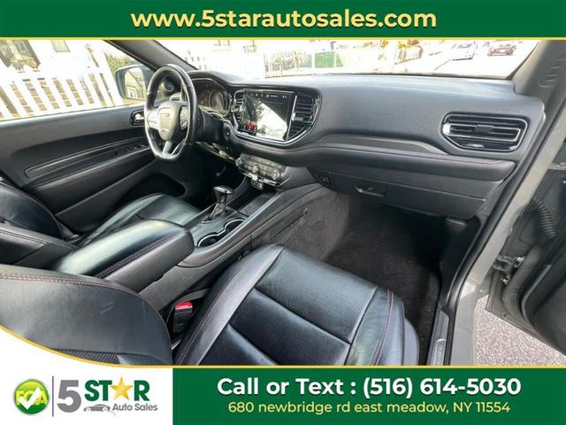 Photo of 2022 Destroyer Gray Clearcoat Dodge Durango