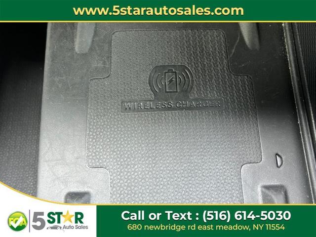Photo of 2022 Destroyer Gray Clearcoat Dodge Durango