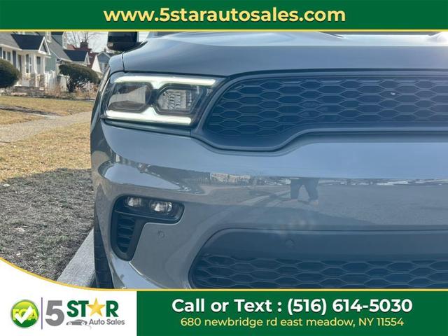 Photo of 2022 Destroyer Gray Clearcoat Dodge Durango