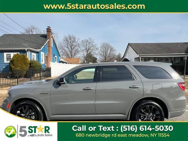 Photo of 2022 Destroyer Gray Clearcoat Dodge Durango