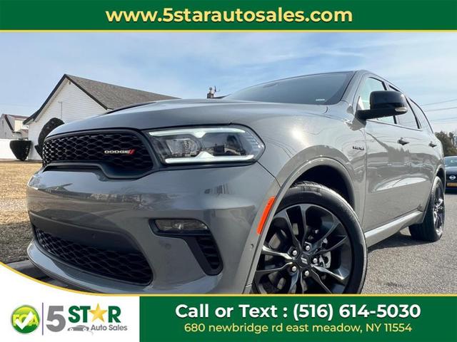 Photo of 2022 Destroyer Gray Clearcoat Dodge Durango