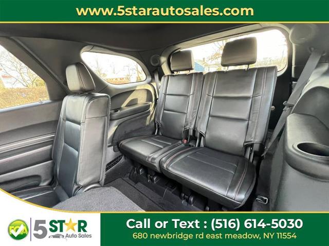 Photo of 2022 Destroyer Gray Clearcoat Dodge Durango
