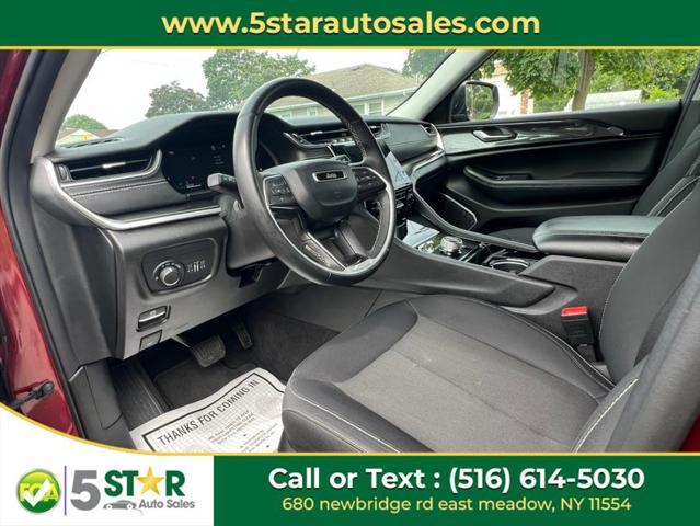 Photo of 2022 Velvet Red Pearlcoat Jeep Grand Cherokee