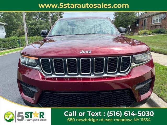 Photo of 2022 Velvet Red Pearlcoat Jeep Grand Cherokee