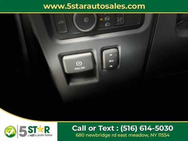 Photo of 2023 SILVER Ford F-150