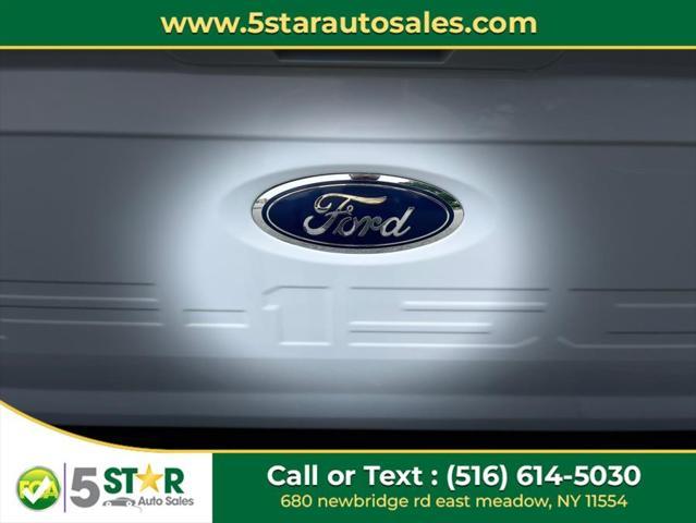 Photo of 2022 white Ford F-150
