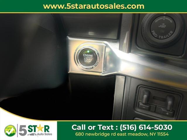 Photo of 2022 white Ford F-150