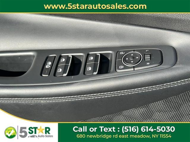 Photo of 2023 BLACK Hyundai SANTA FE