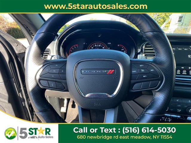 Photo of 2022 DB Black Clearcoat Dodge Durango