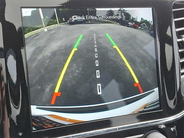 Photo of 2022 White Jeep Grand Cherokee WK
