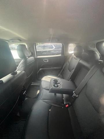 Photo of 2022 Gray Jeep Compass