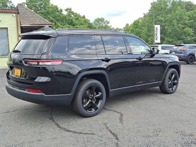 Photo of 2021 Black Jeep Grand Cherokee L