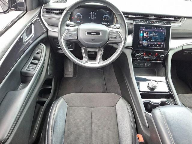 Photo of 2021 Black Jeep Grand Cherokee L