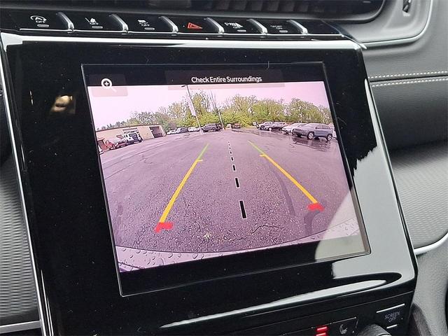 Photo of 2025 Gray Jeep Grand Cherokee