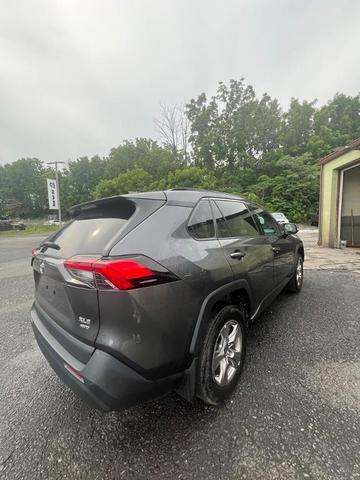 Photo of 2022 Gray Toyota RAV4