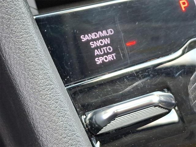 Photo of 2023 Silver Jeep Grand Cherokee L