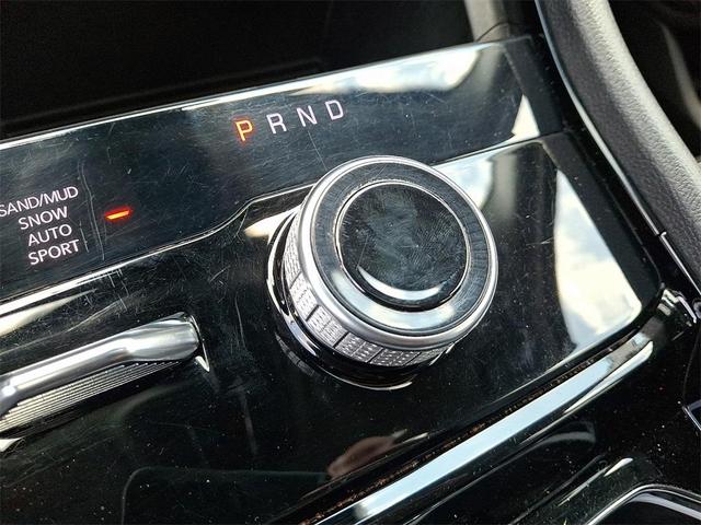Photo of 2023 Silver Jeep Grand Cherokee L