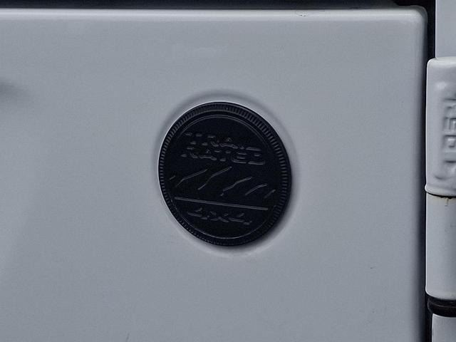 Photo of 2021 Bright White Clearcoat Jeep Wrangler Unlimited