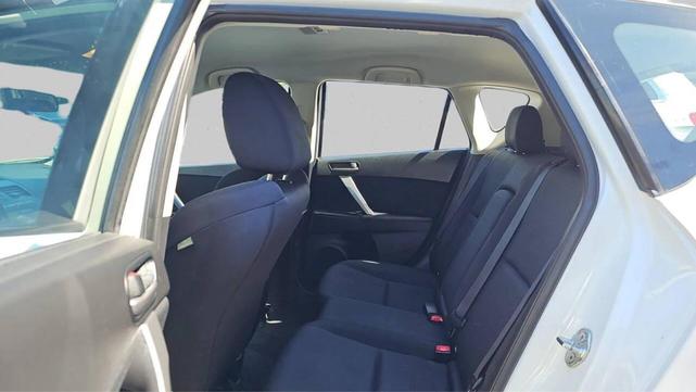 Photo of 2011 Crystal White Pearl Mica Mazda Mazda3