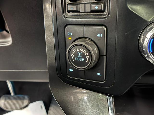 Photo of 2023 Agate Black Metallic Ford F-150