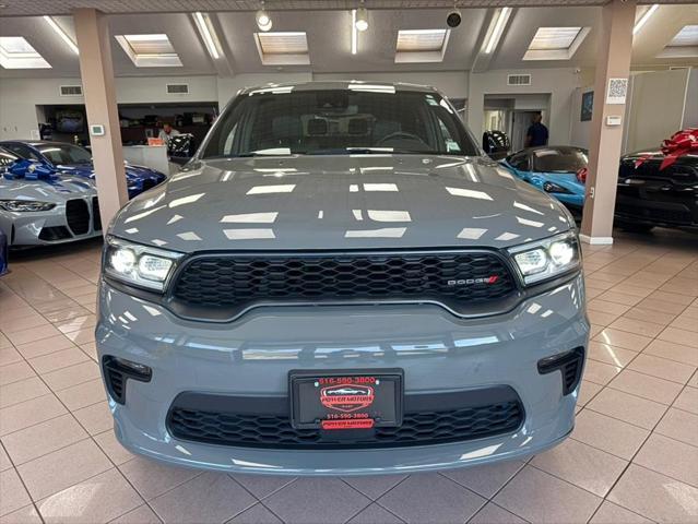 Photo of 2023 Destroyer Gray Clearcoat Dodge Durango