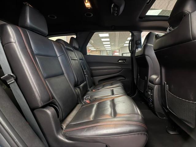 Photo of 2023 Destroyer Gray Clearcoat Dodge Durango