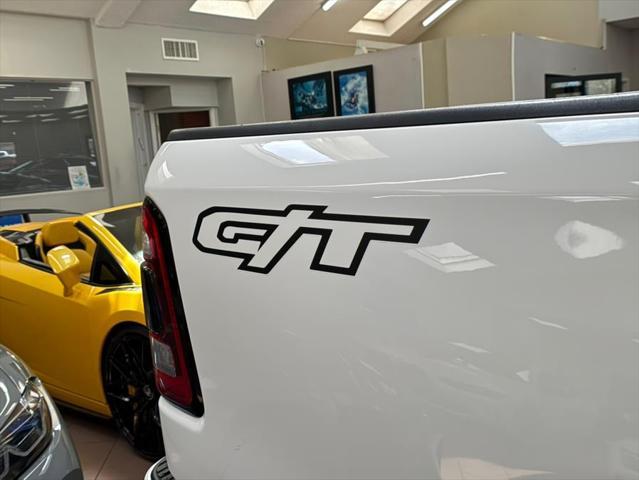 Photo of 2022 Bright White RAM 1500