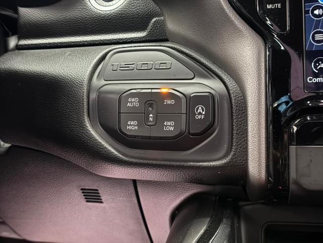 Photo of 2022 Bright White RAM 1500