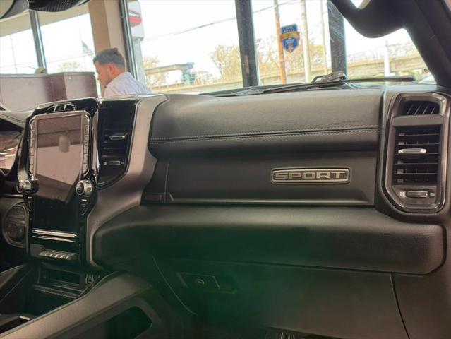 Photo of 2022 Bright White RAM 1500