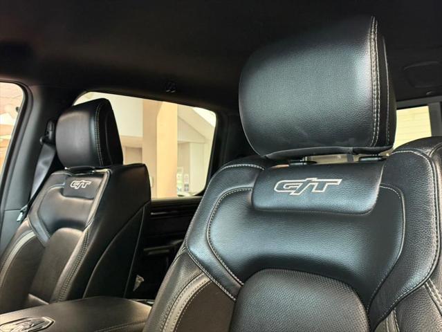 Photo of 2022 Bright White RAM 1500