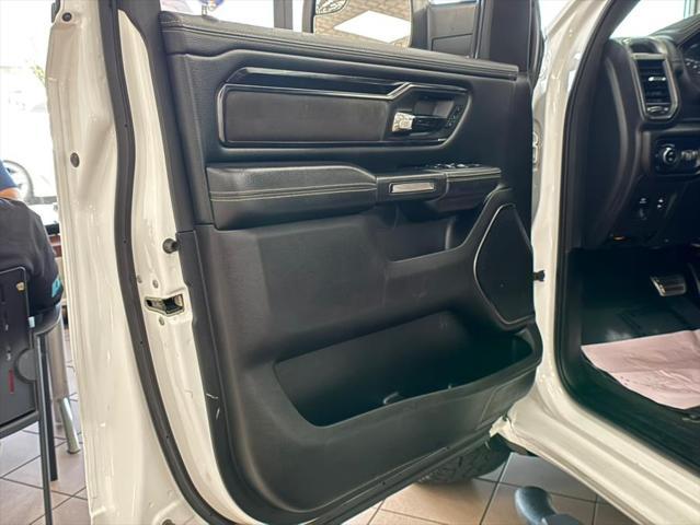 Photo of 2022 Bright White RAM 1500
