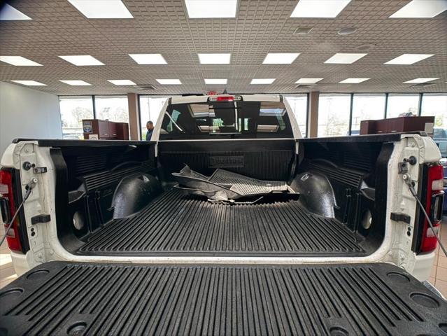 Photo of 2022 Bright White RAM 1500