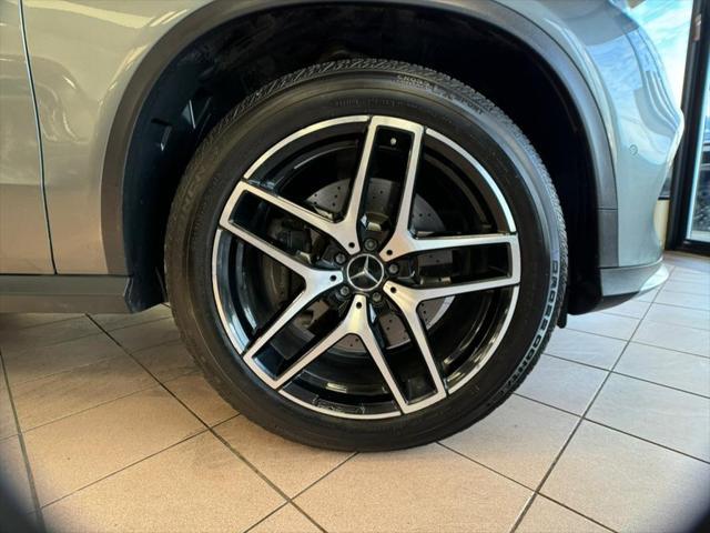Photo of 2018 Selenite Grey Metallic Mercedes-Benz AMG GLE 43