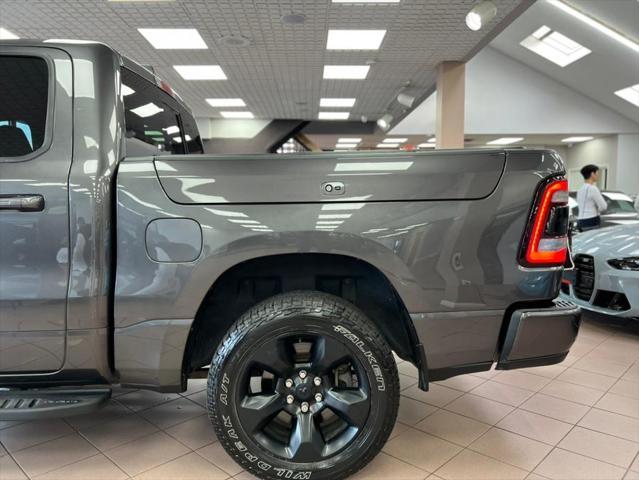 Photo of 2019 Granite Crystal Metallic Clearcoat RAM 1500