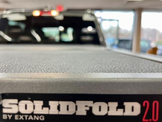 Photo of 2019 Granite Crystal Metallic Clearcoat RAM 1500