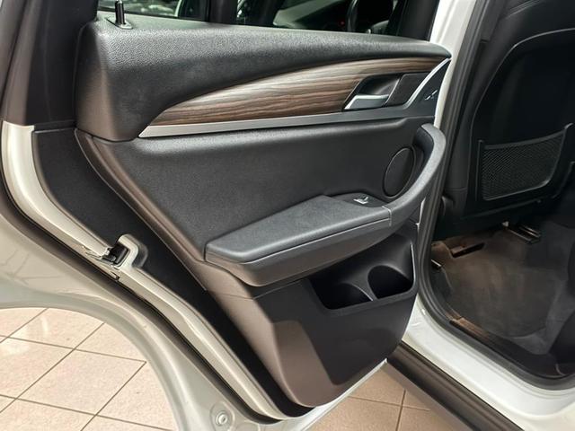 Photo of 2021 Alpine White BMW X3