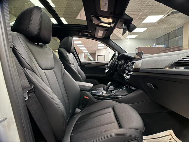Photo of 2021 Alpine White BMW X3