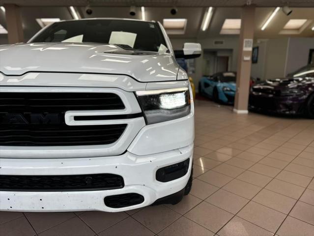 Photo of 2022 Bright White RAM 1500
