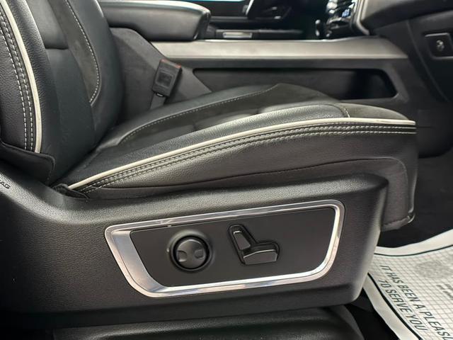 Photo of 2025 Delmonico Red Pearlcoat RAM 1500