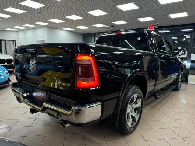 Photo of 2022 Diamond Black Crystal Pearlcoat RAM 1500