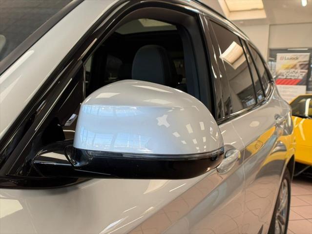 Photo of 2021 Glacier Silver Metallic BMW X3